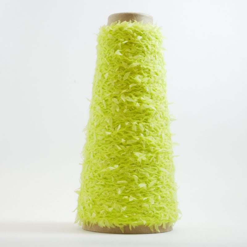 Bow Yarn Winter