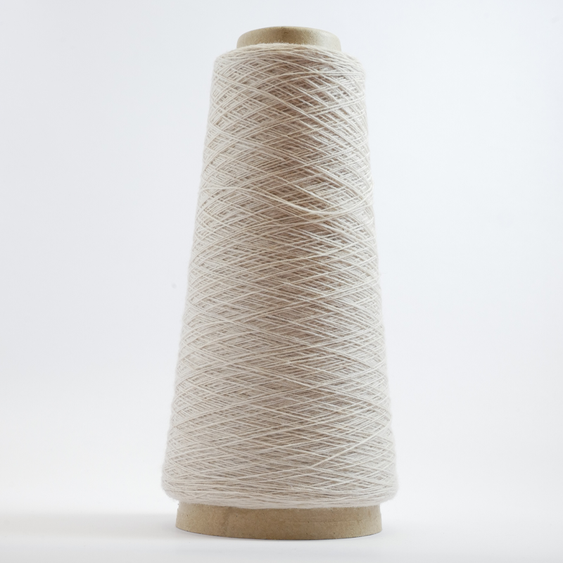 Fine Lamsbwool Yarn