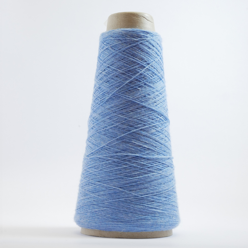 Fine Lamsbwool Yarn